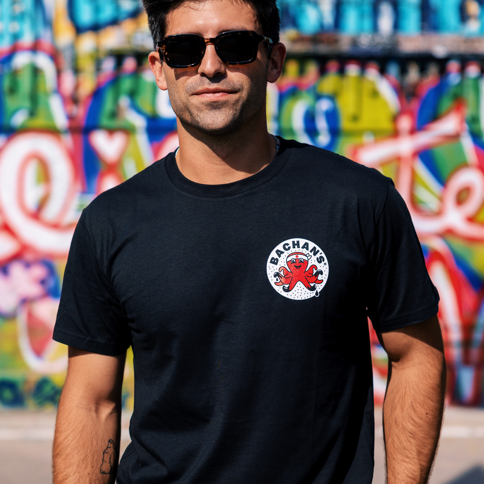 Logo Tee E2